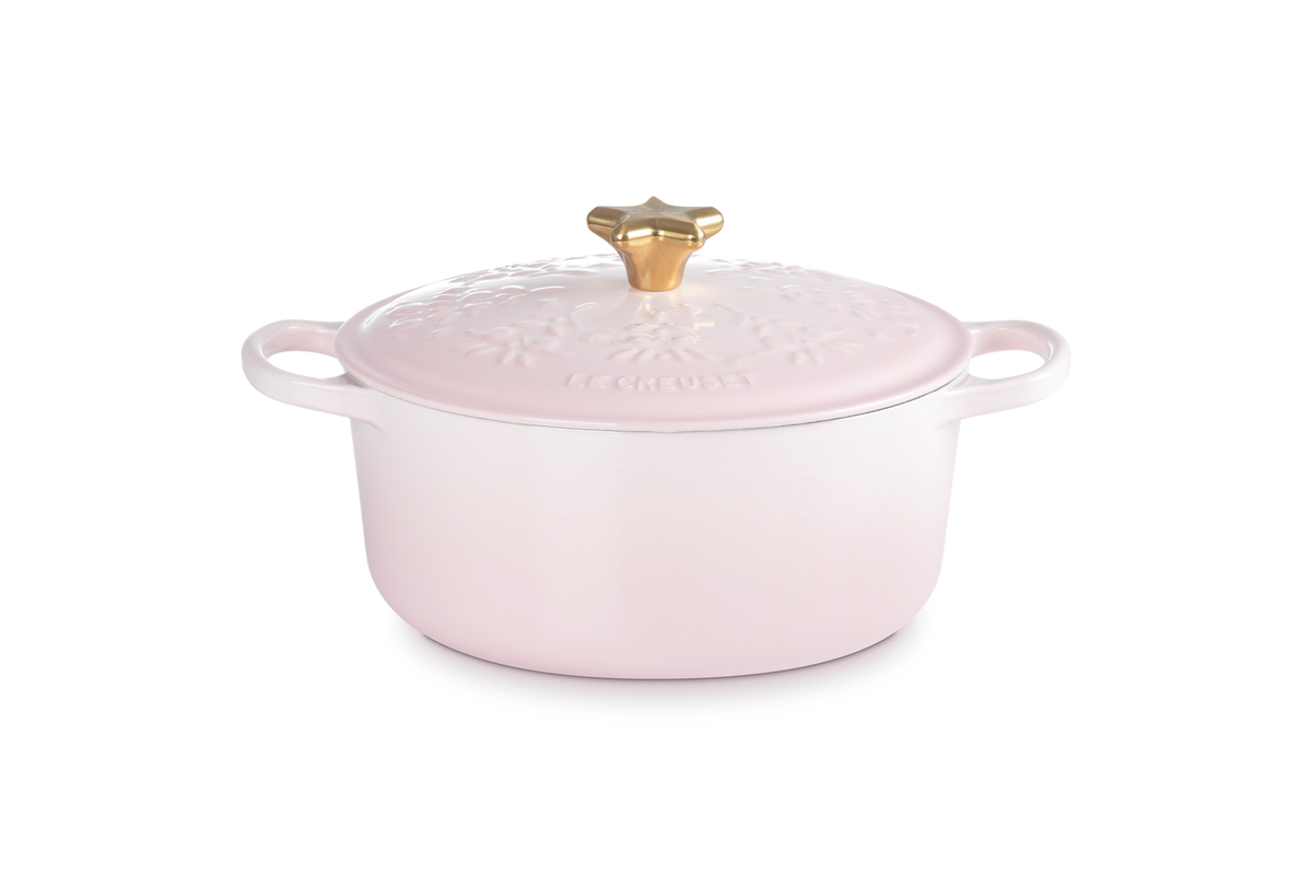 Le Creuset - Noël Collection Holiday Tree Signature Round Dutch Oven with Gold Star Knob