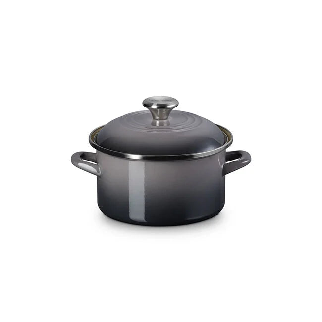 Le Creuset - Traditional Petite Stockpot 3.8 qt.