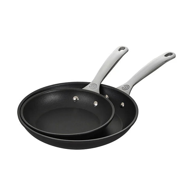 Le Creuset - Toughened Non-stick PRO 2-Piece Frying Pan Set