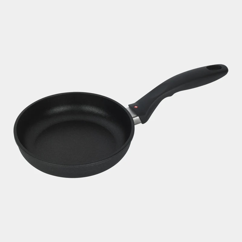 Swiss Diamond - XD Nonstick Fry Pan - INDUCTION