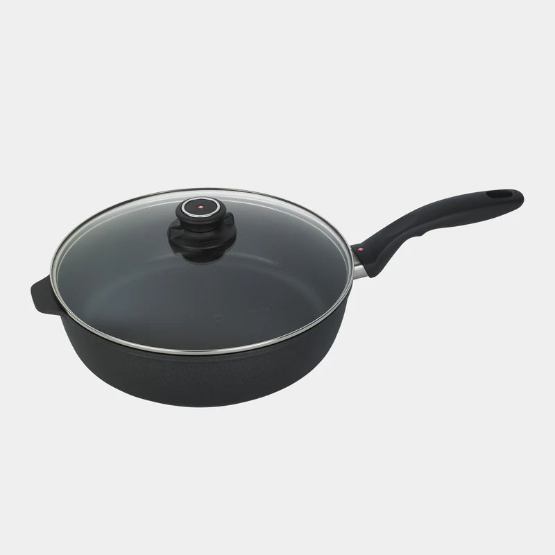 Swiss Diamond - XD Nonstick Saute Pan with Glass Lid - INDUCTION