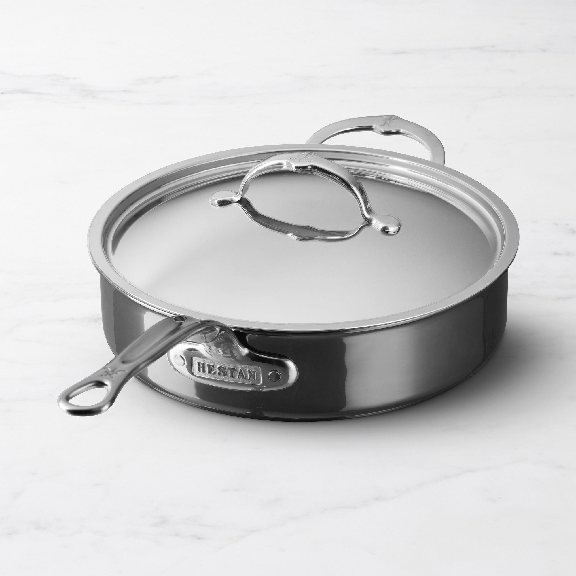 HESTAN NANOBOND TITANIUM - Covered Sauté Pan with Helper Handle