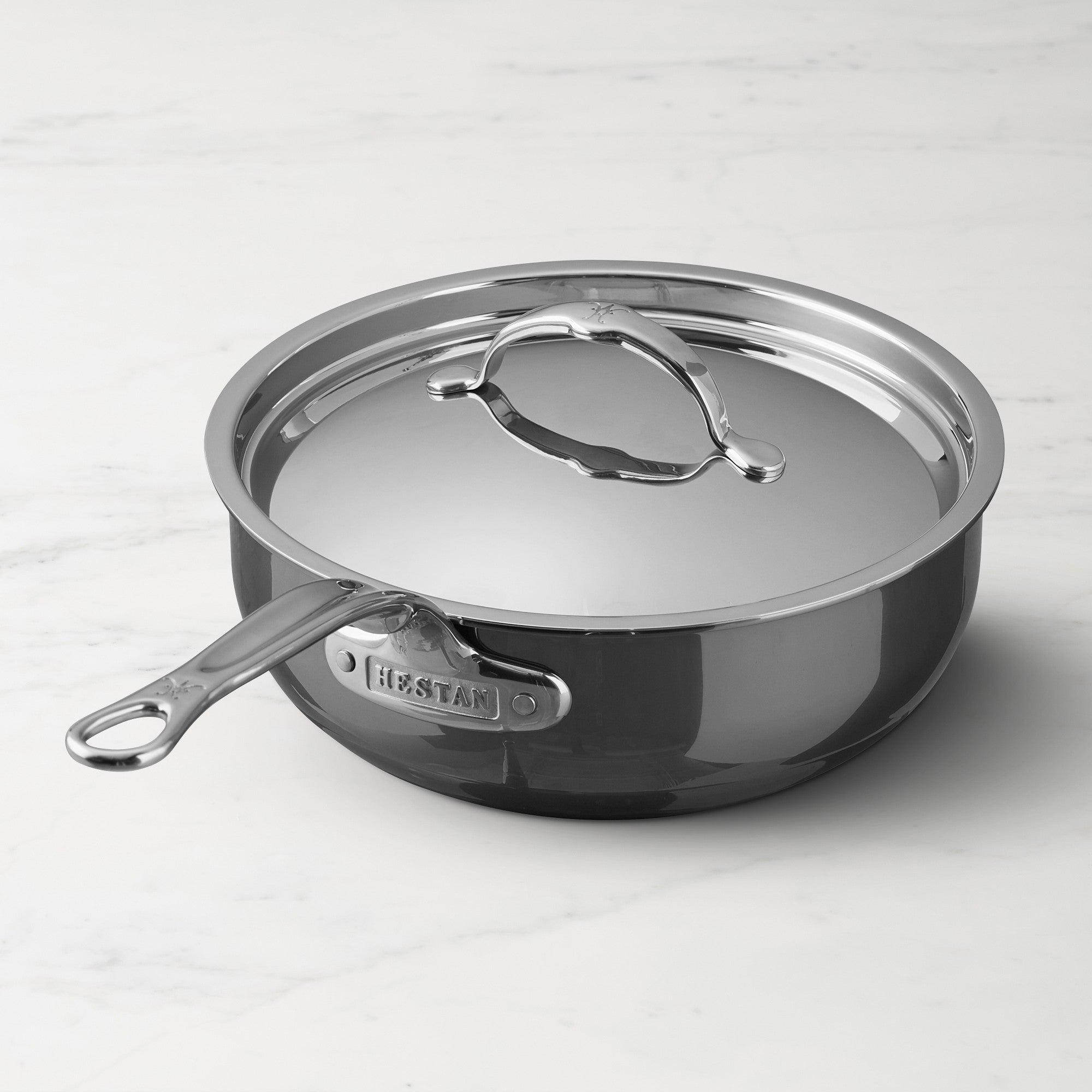 HESTAN NANOBOND TITANIUM - Essential Pan with Helper Handle