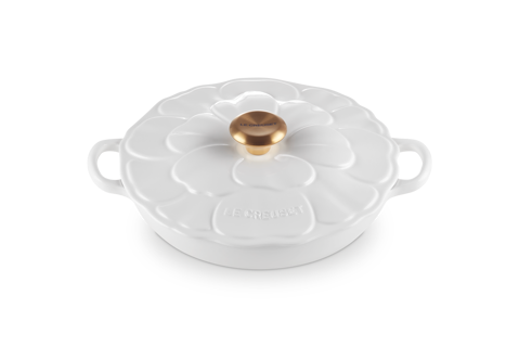 Le Creuset - Signature Petal Braiser 2.25 Qt.