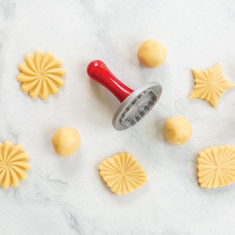 Nordic Ware - Pretty Pleated Cookie Stamps